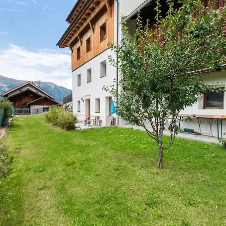 Spacious Apartment In Fendels Amidst Mountains